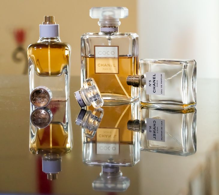 Unveiling the Best-Selling Perfumes You Must Try Now Unveiling the Best-Selling Perfumes You Must Try Now