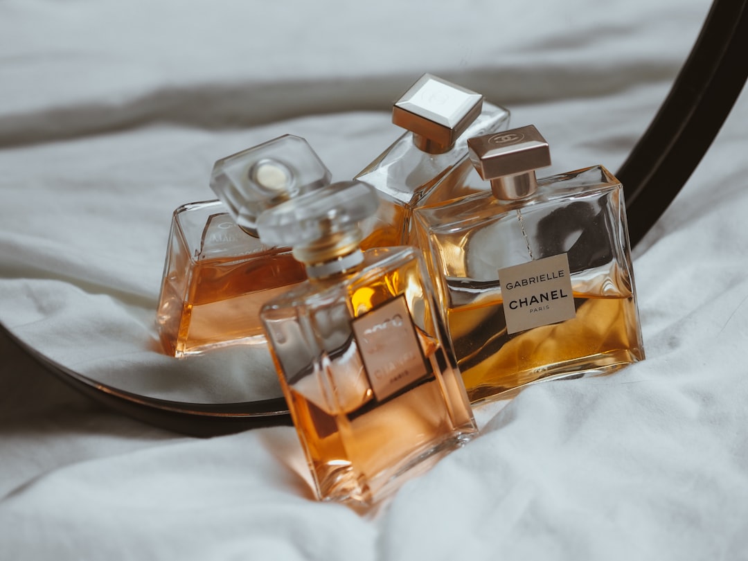 The Art of Gifting: Perfect Perfumes for Every Occasion The Art of Gifting: Perfect Perfumes for Every Occasion
